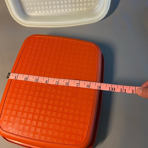 Tupperware Large Marinator Rectangle Container Season Serve Red - Picture 9 of 9